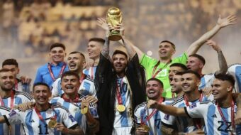 Ronaldo luôn khiến fan và đối thủ phải nể phục