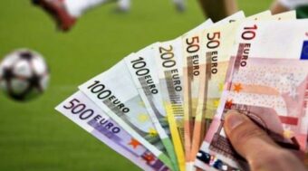 Cách chọn kèo bóng đá chuẩn - chọn đội bóng có lợi thế sân nhà