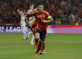 Alvaro Morata vẫn là niềm hy vọng lớn trên hàng công của Cuồng phong đỏ