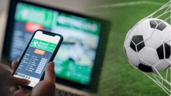 Người xem theo dõi kèo hiệp trên Socolive TV