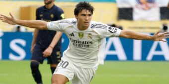 Thi đấu trên sân cỏ của Gonzalo García tốt và không cần bàn cãi